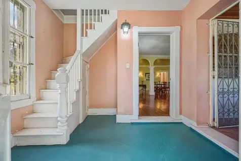 12 Shirley Slope New Providence Paradise Island BS