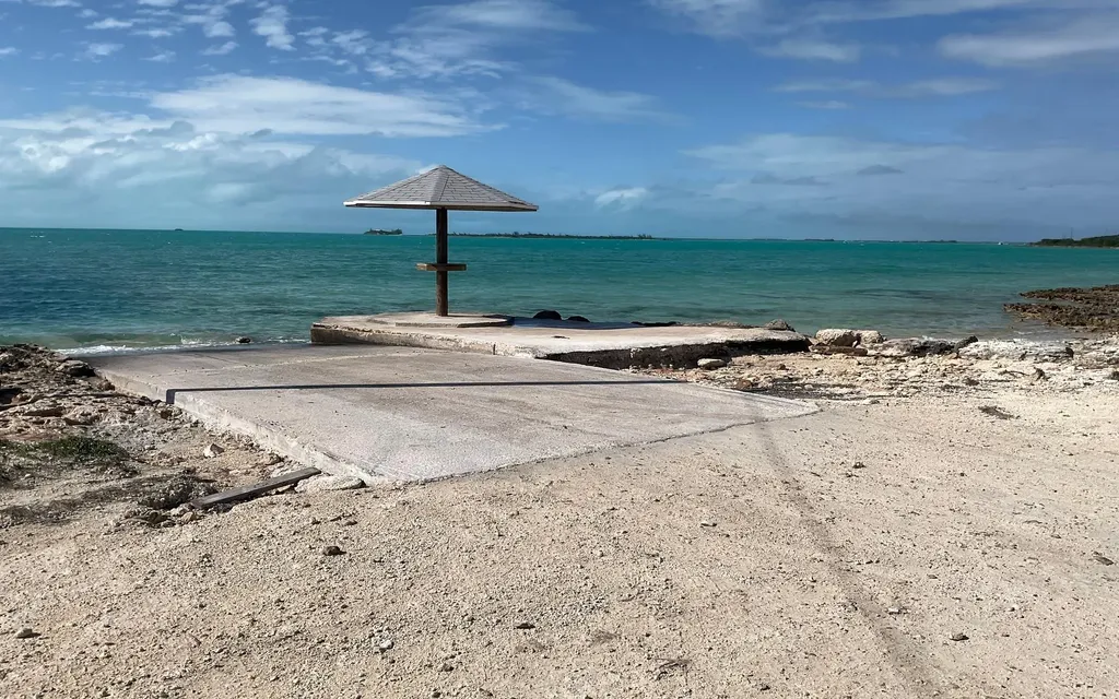 Lot E, Salt Pond Long Island BS