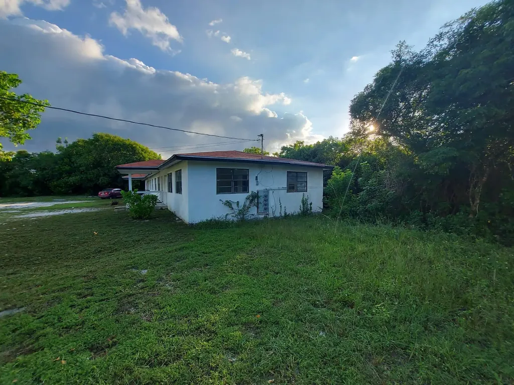 Lot 109 B, C, D Love Hill Andros BS