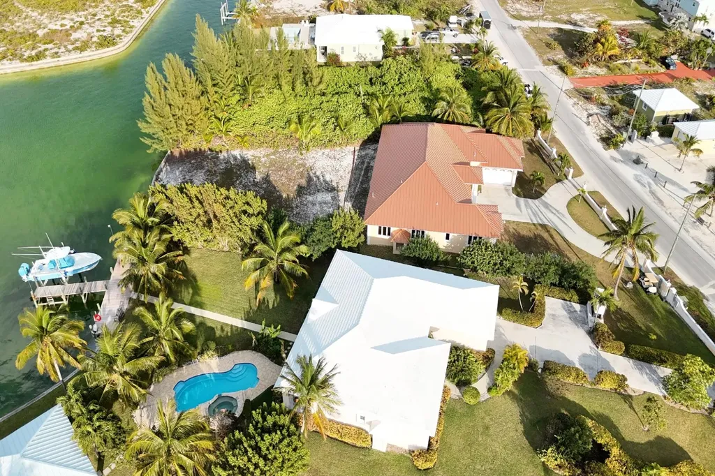 Canal Lot 13 Galleon Drive Lot 13,bay Abaco BS
