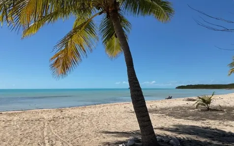 Lot 16, Wemyss Long Island BS