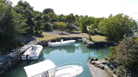 Bonefish Sunset Lot 5 Abaco BS