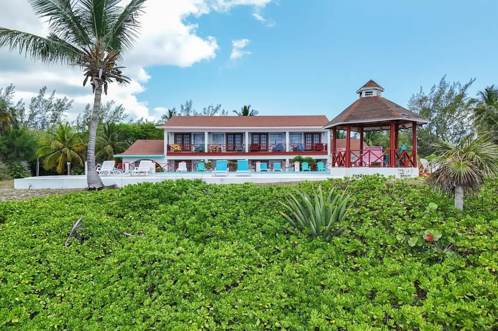 Unique Hotel Eleuthera BS