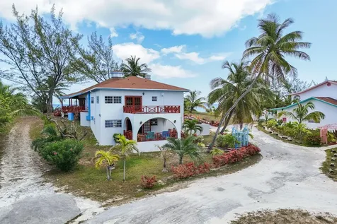 Unique Hotel Eleuthera BS