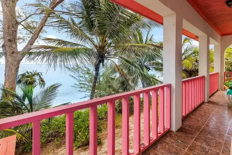 Unique Hotel Eleuthera BS