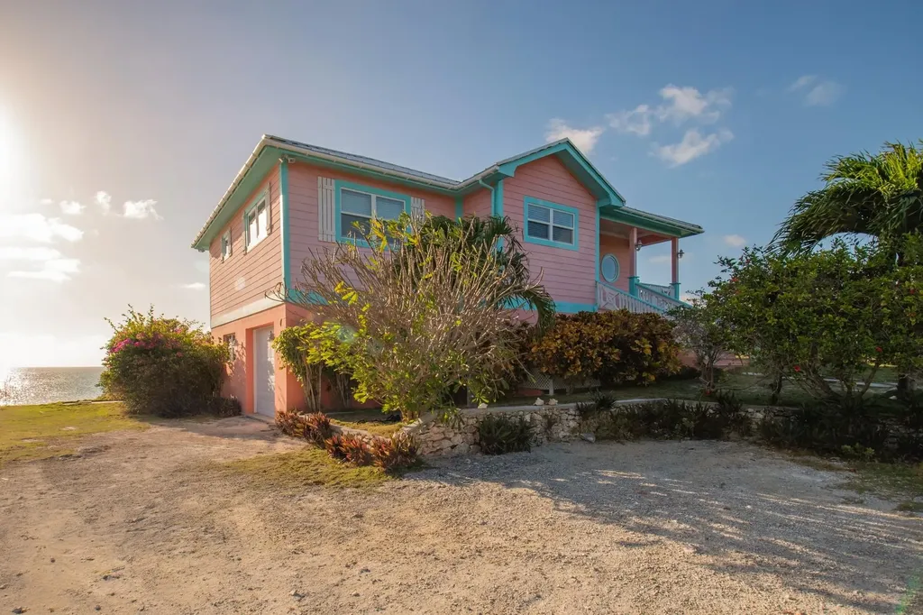 Savannah Sunset Eleuthera BS