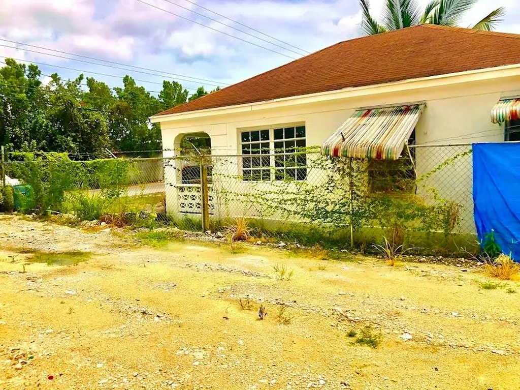 Peardale Vacant Lot New Providence Paradise Island BS