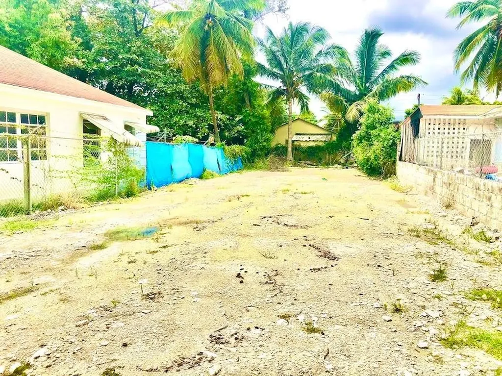Peardale Vacant Lot New Providence Paradise Island BS