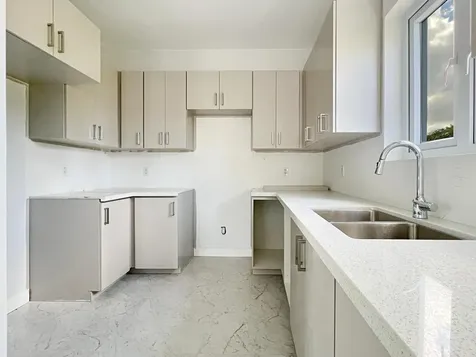 Brooklyn Townhomes 9 New Providence Paradise Island BS