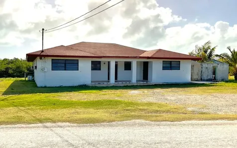 Home In Hamilton's Long Island BS