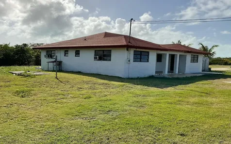 Home In Hamilton's Long Island BS