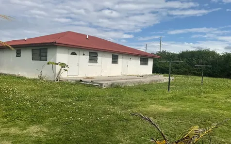 Home In Hamilton's Long Island BS