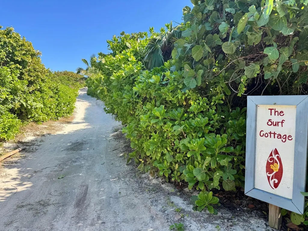 The Surf Cottage Abaco BS
