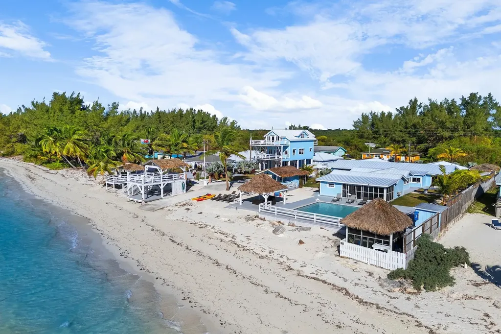 Coconut Beachfront Estate Abaco BS