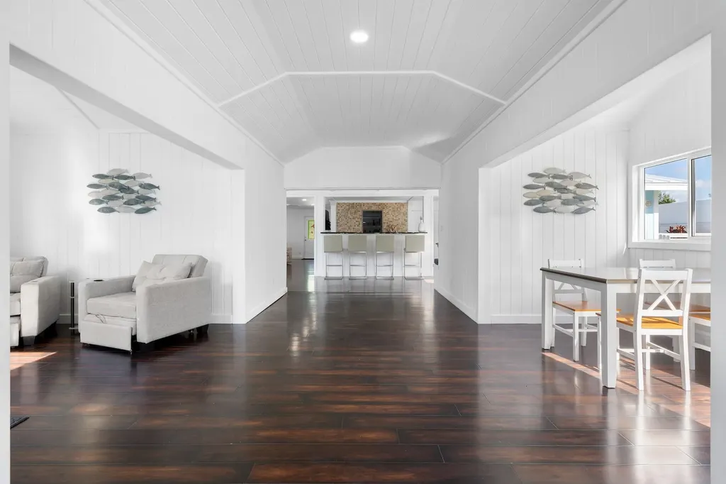 Coconut Beachfront Estate Abaco BS