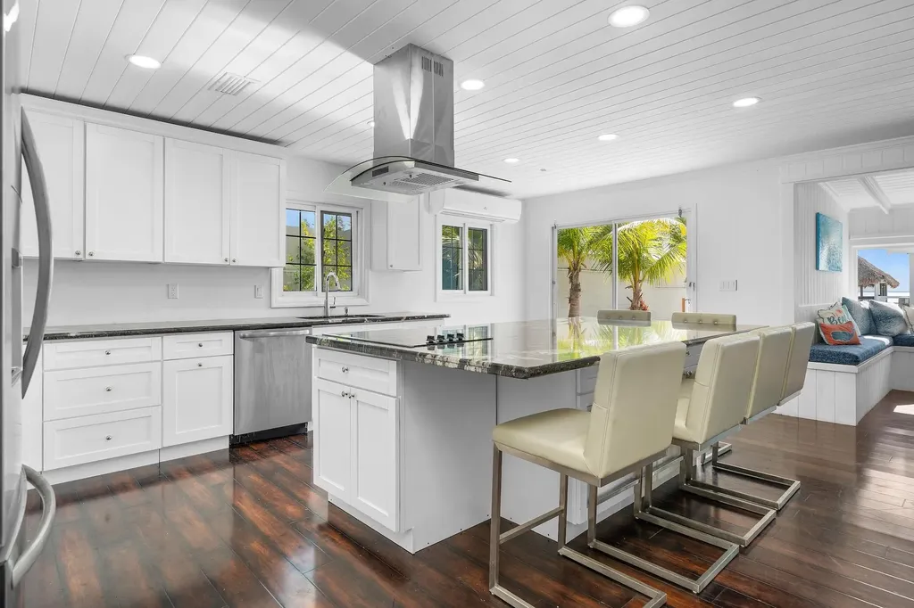 Coconut Beachfront Estate Abaco BS