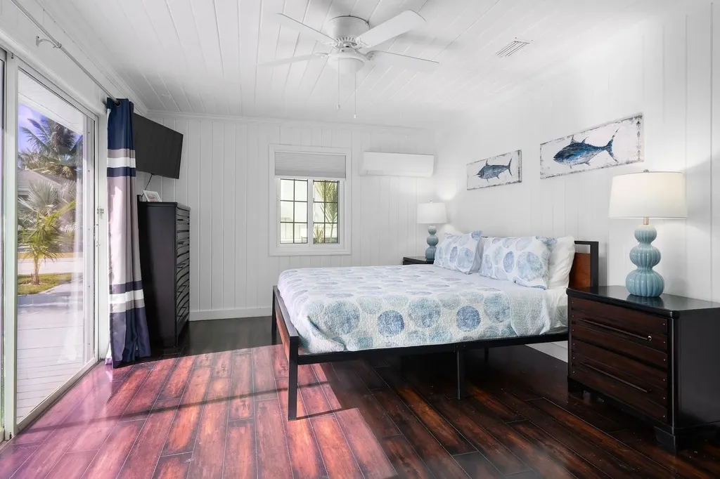 Coconut Beachfront Estate Abaco BS