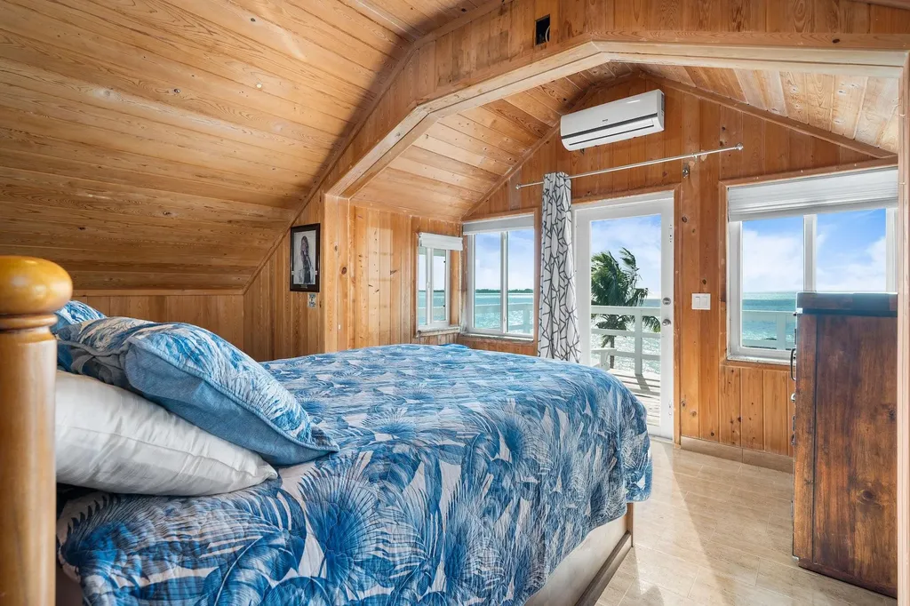 Coconut Beachfront Estate Abaco BS