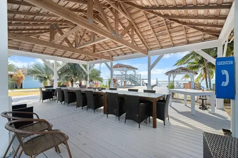 Coconut Beachfront Estate Abaco BS