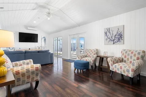 Coconut Beachfront Estate Abaco BS