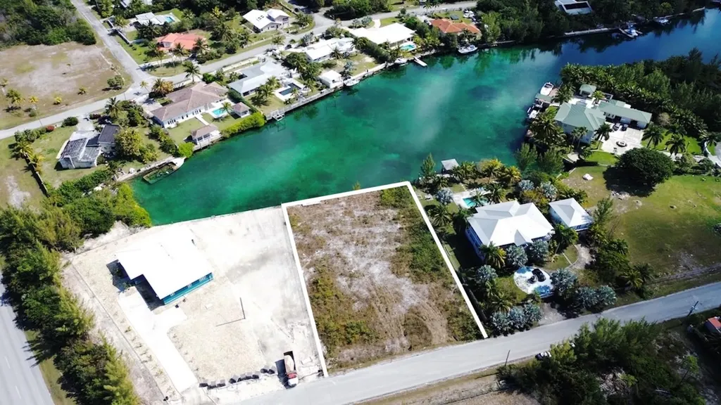 Lot 7, Ford Road Grand Bahama Freeport BS