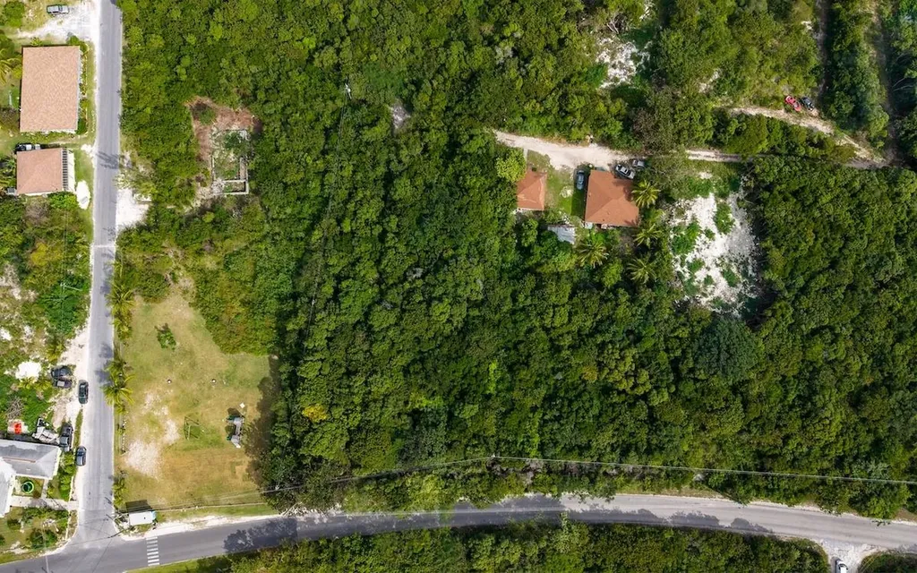 Gregory Town Eleuthera BS