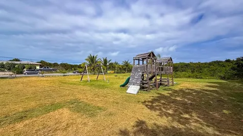 Gregory Town Eleuthera BS