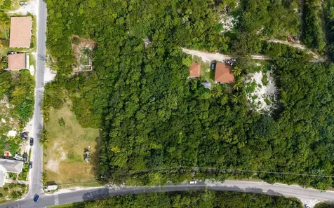 Gregory Town Eleuthera BS