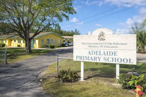 Adelaide Road New Providence Paradise Island BS
