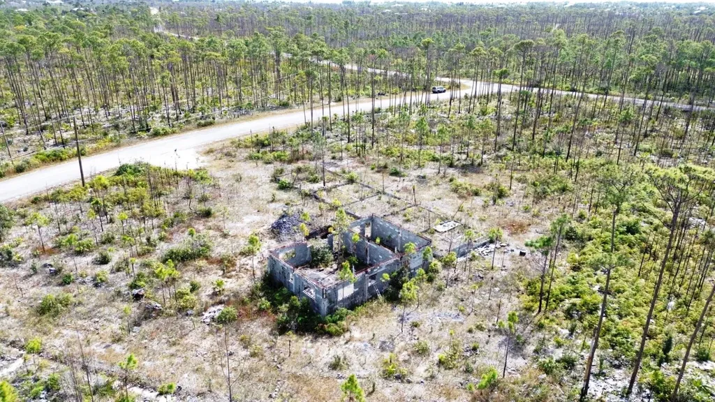 Lincoln Park Grand Bahama Freeport BS