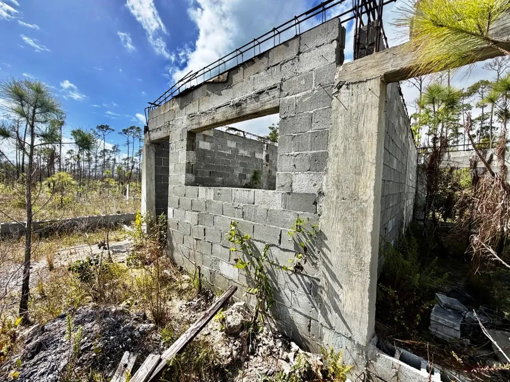 Lincoln Park Grand Bahama Freeport BS