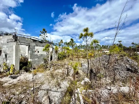 Lincoln Park Grand Bahama Freeport BS