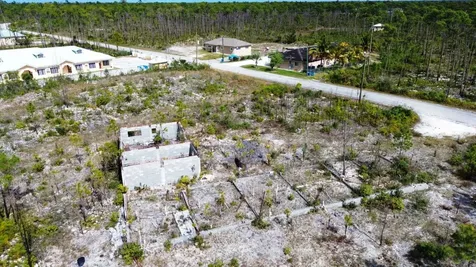 Lincoln Park Grand Bahama Freeport BS