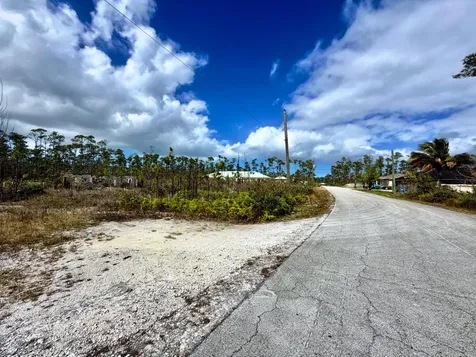 Lincoln Park Grand Bahama Freeport BS