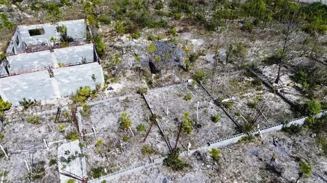 Lincoln Park Grand Bahama Freeport BS