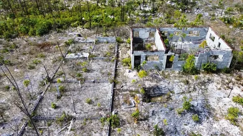 Lincoln Park Grand Bahama Freeport BS