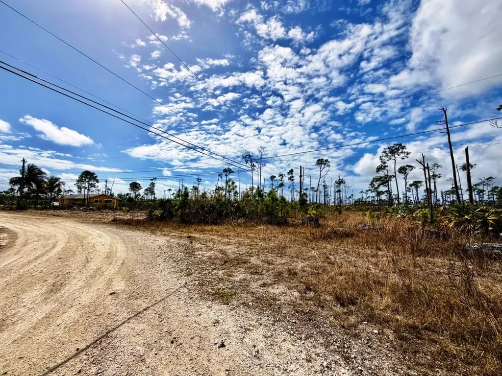 Grasmere Lot Grand Bahama Freeport BS