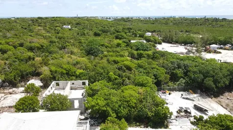 Lot 8 Just Enough, Hope T Abaco BS