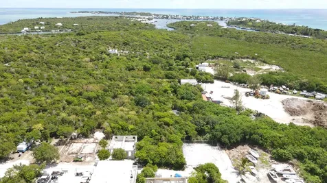 Lot 8 Just Enough, Hope T Abaco BS