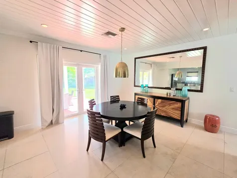 Yorkshire Street New Providence Paradise Island BS