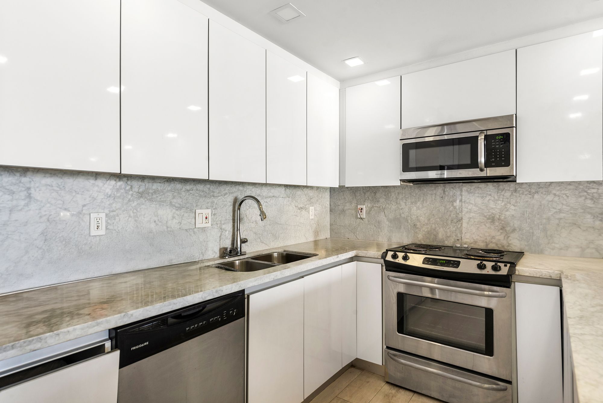 19390 Collins Avenue Sunny Isles Beach FL 33160