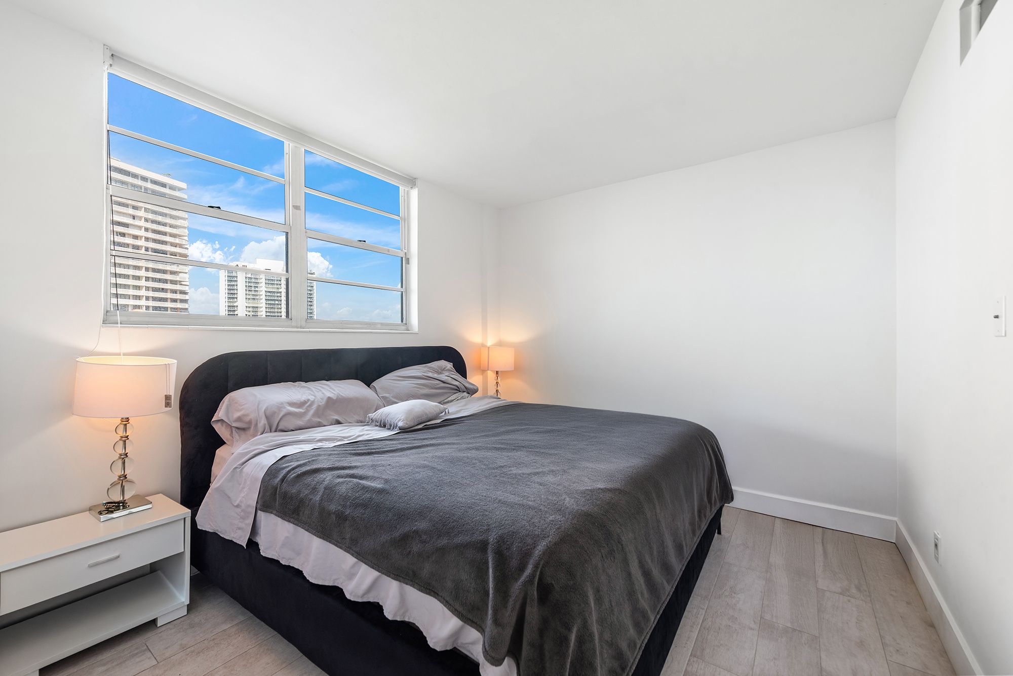 19390 Collins Avenue Sunny Isles Beach FL 33160