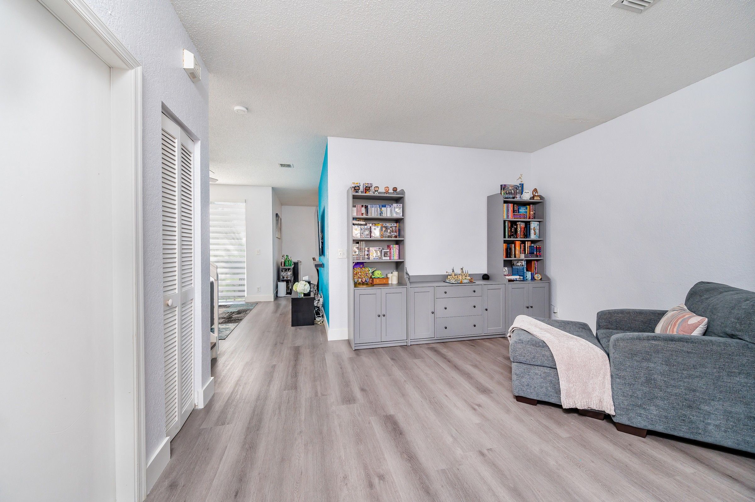 16840 SW 1st Manor Pembroke Pines FL 33027