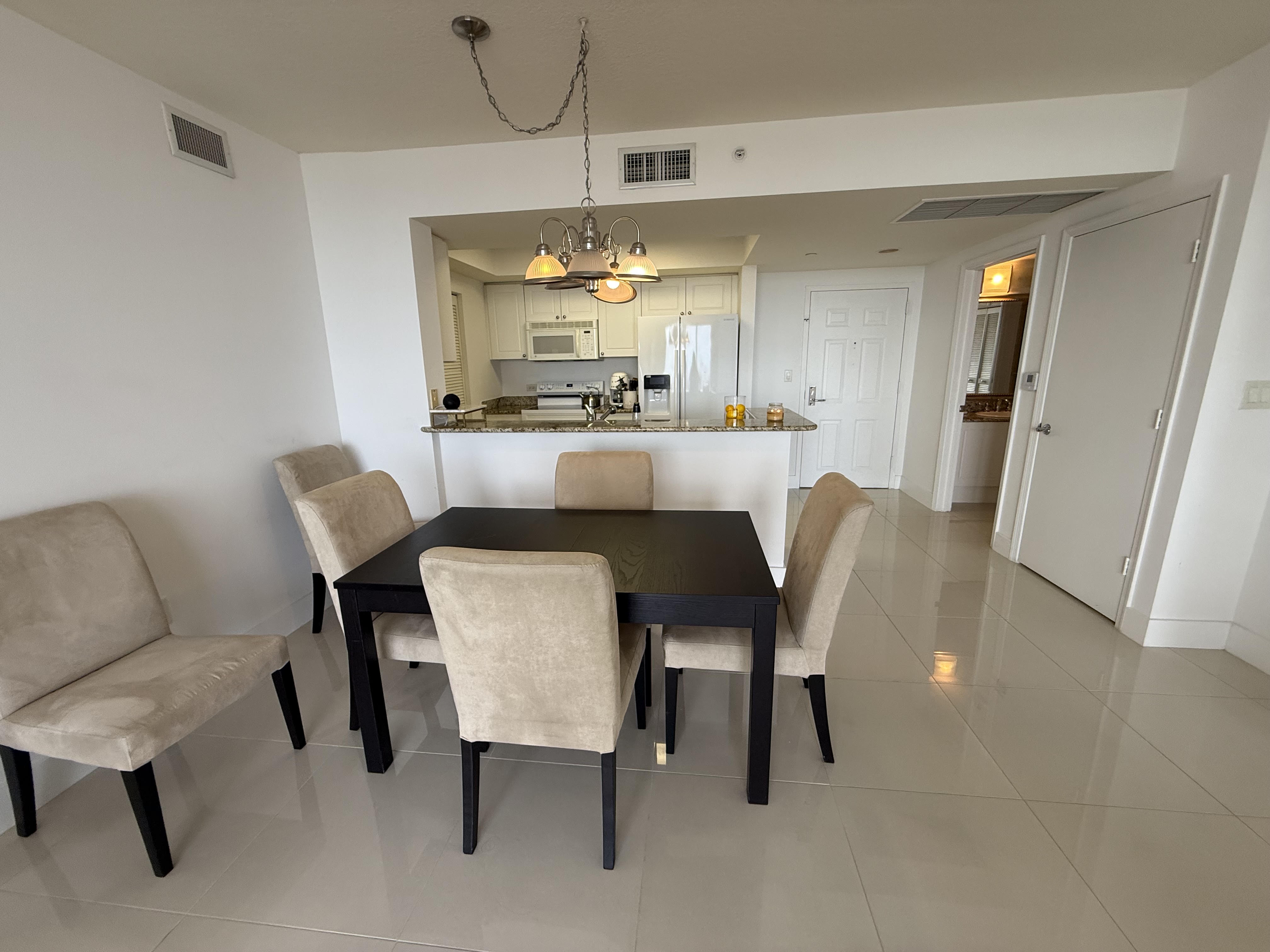 19501 W Country Club Drive Aventura FL 33180