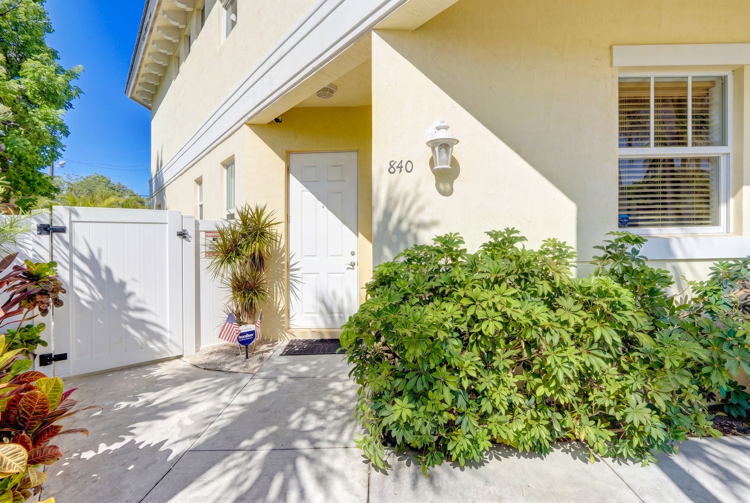 840 NE 14th Place Fort Lauderdale FL 33304