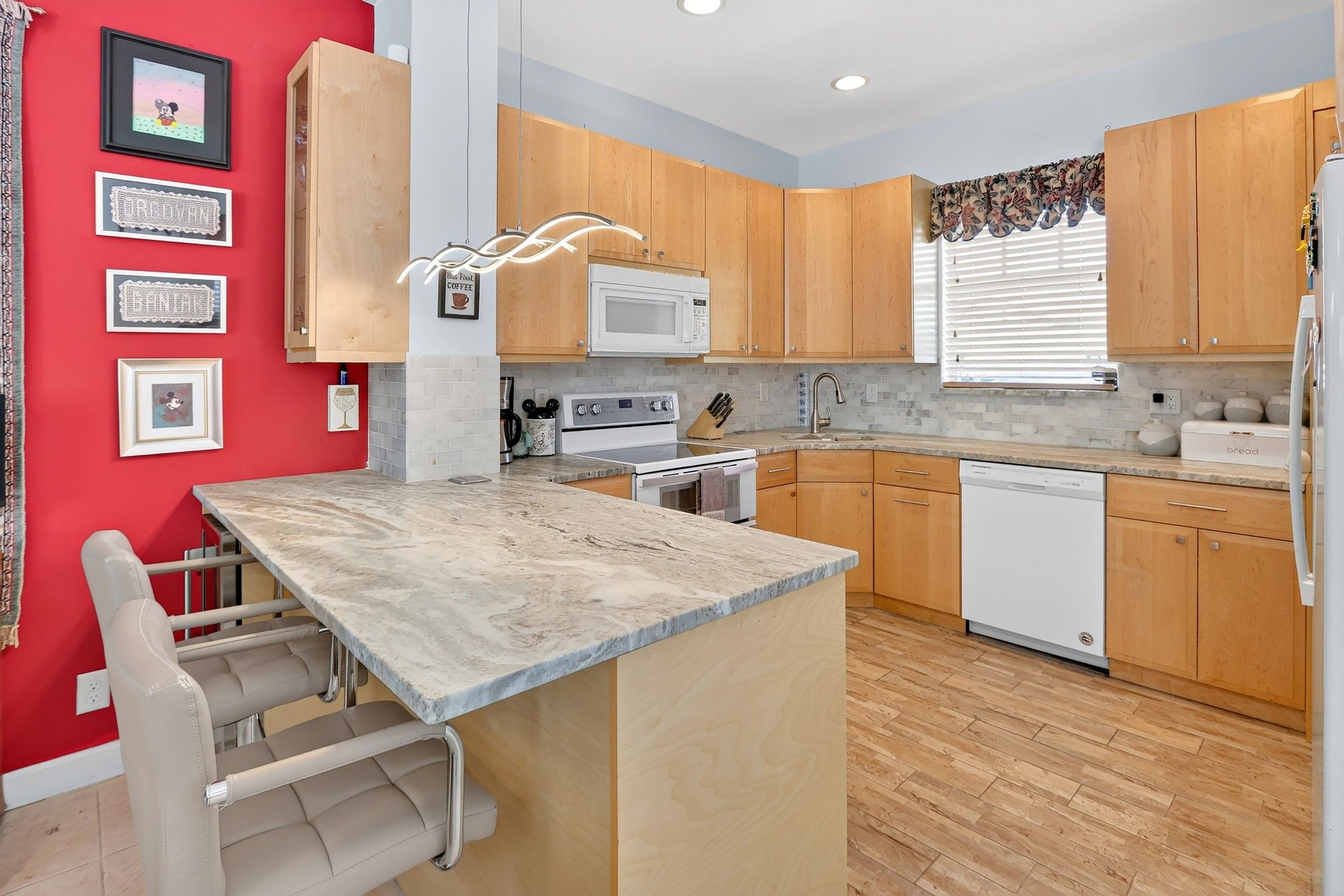 840 NE 14th Place Fort Lauderdale FL 33304