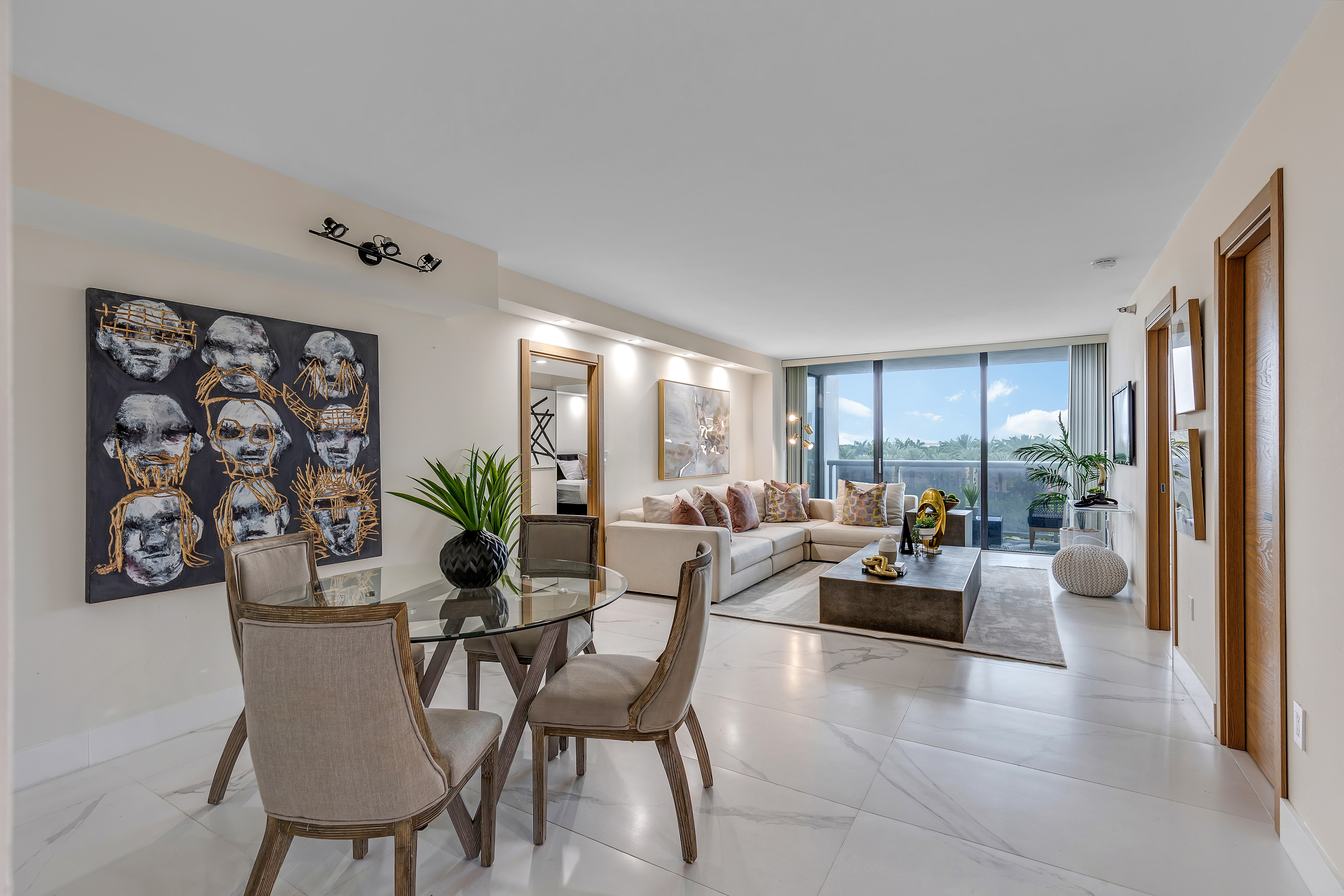 20505 E Country Club Drive Aventura FL 33180