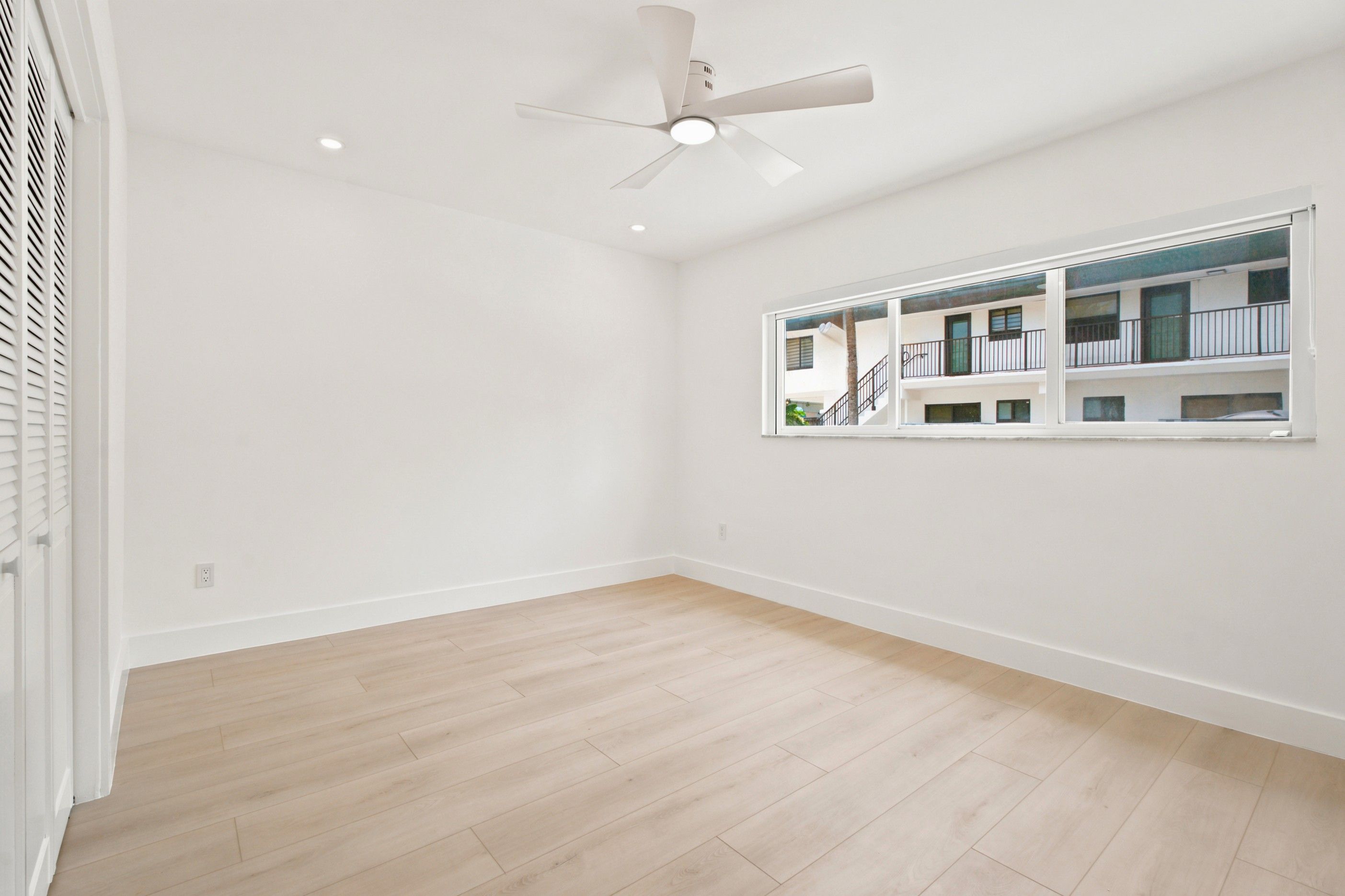 260 Sunrise Drive Key Biscayne FL 33149