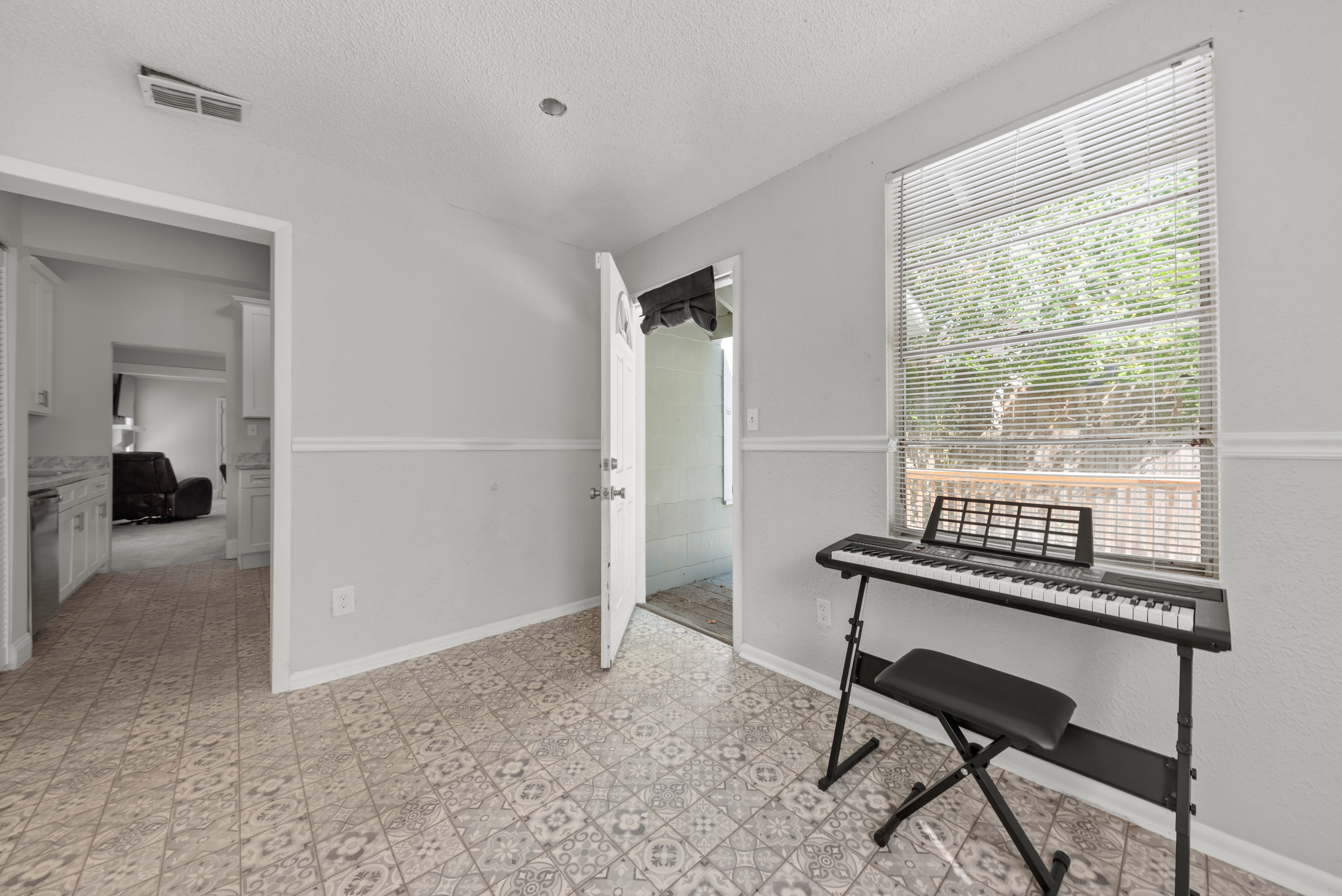 683 Bridal Avenue Jacksonville FL 32205
