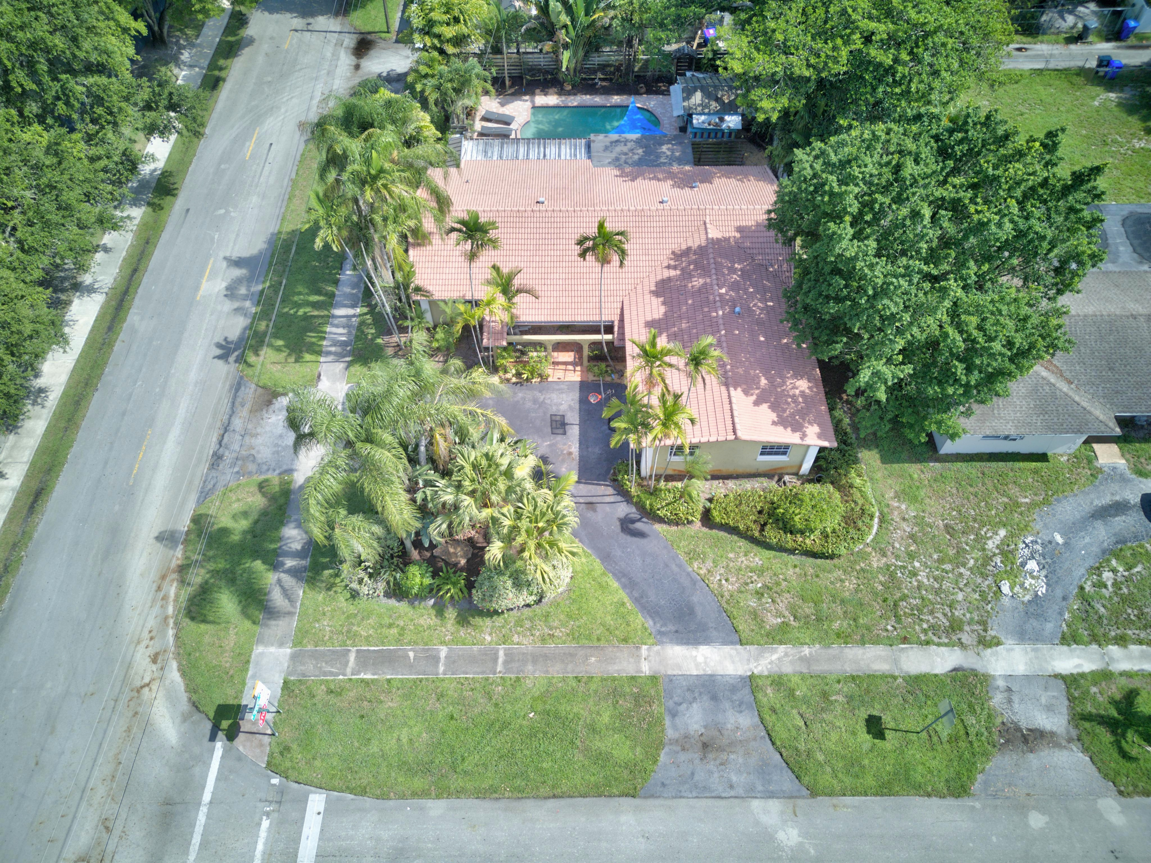 5300 Fillmore Street Hollywood FL 33021